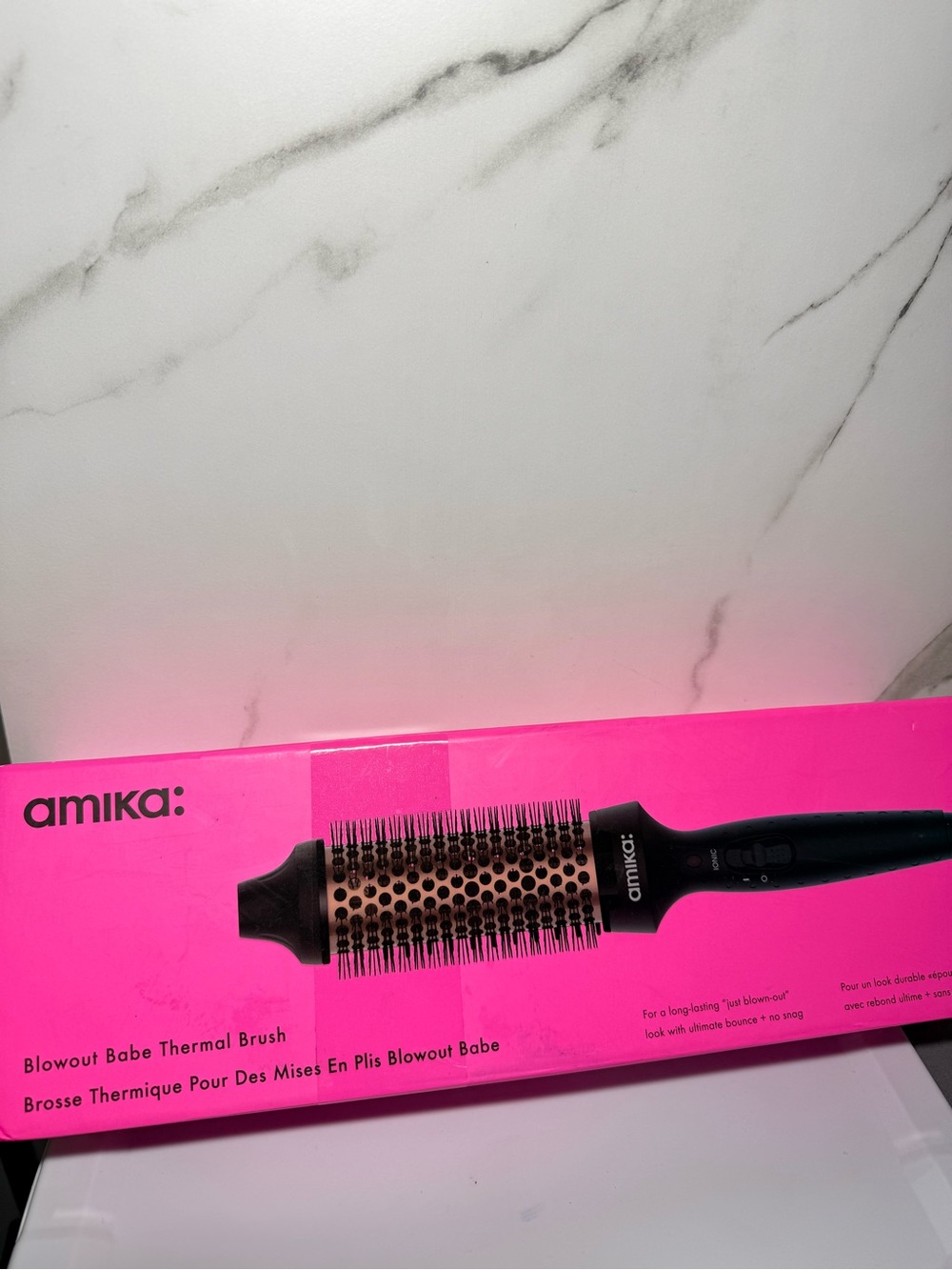 Amika Blowout Babe Thermal Brush Ionic Heated Styling Brush w/ Box